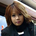 茶髪,ショートヘアー,美乳,お姉さん,ボディピアス